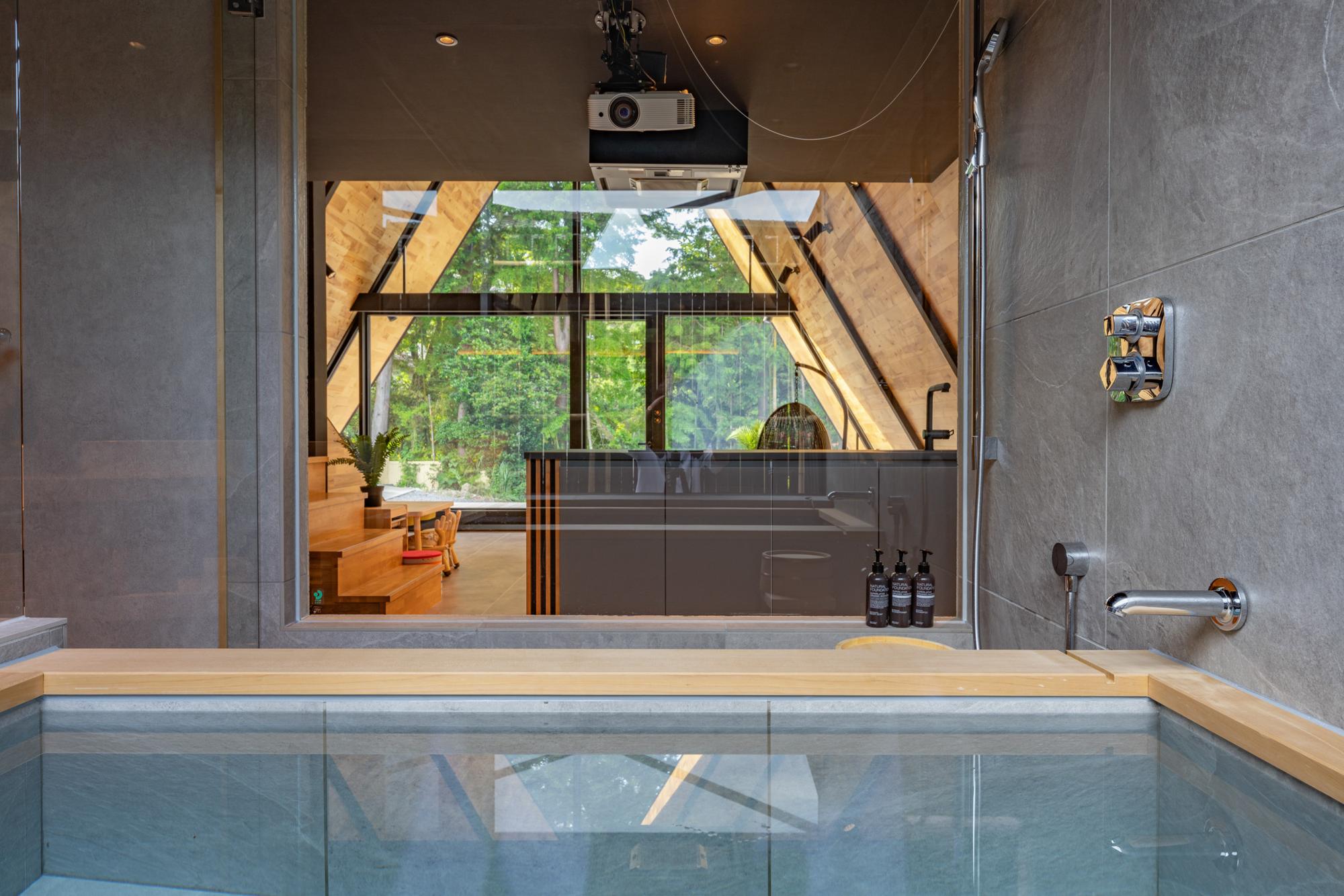 BATH ROOM